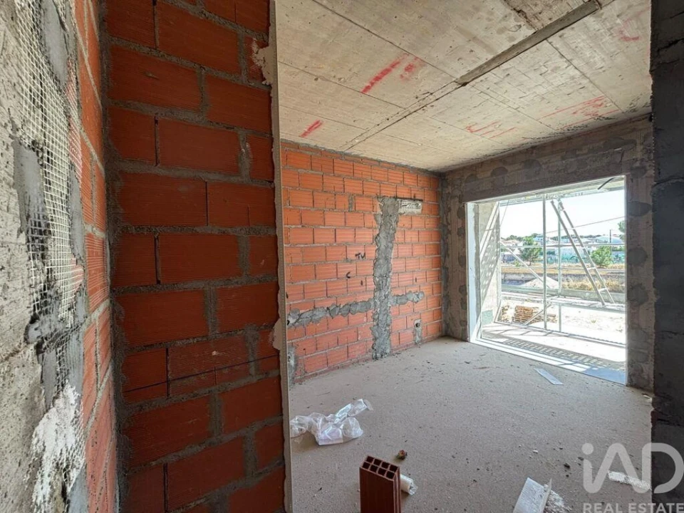 Apartamento T2 para Venda em Fernao Ferro Foto 9