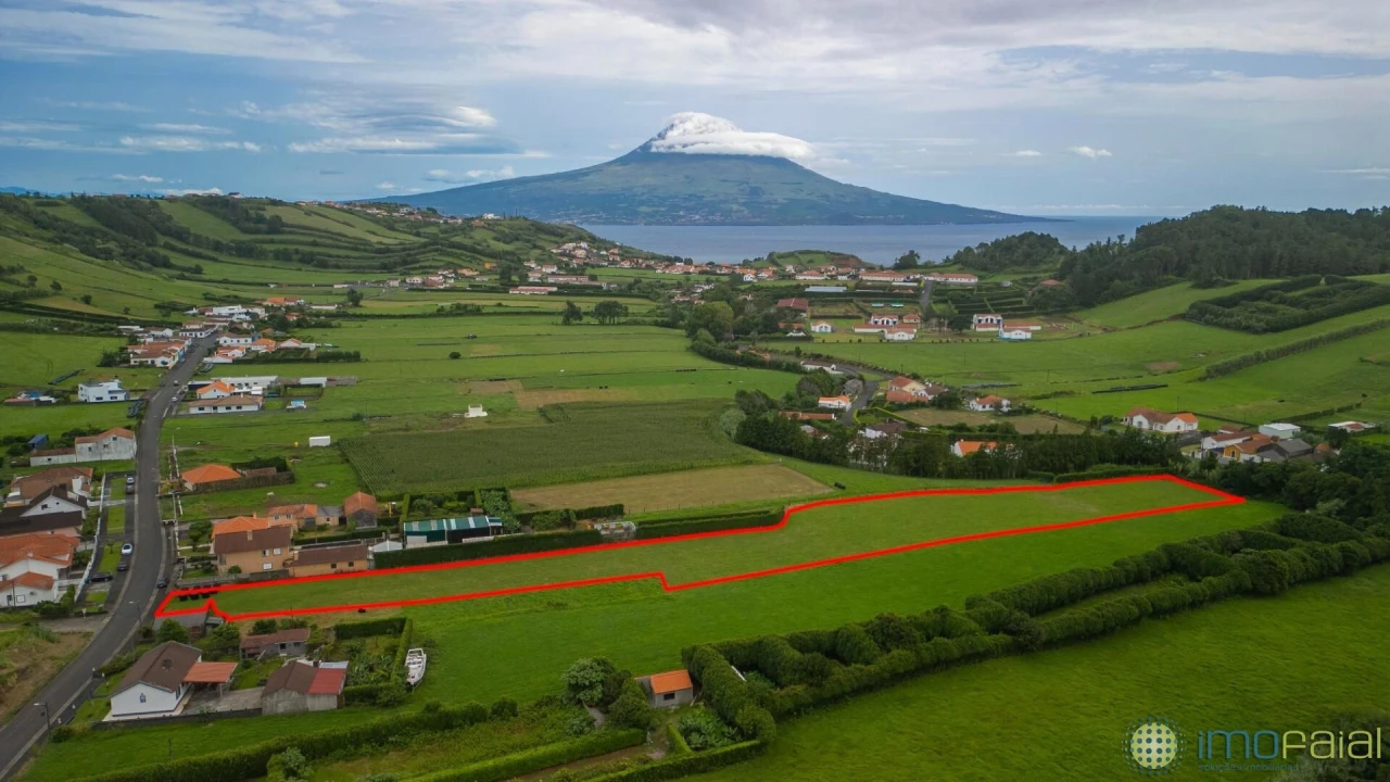 Terreno para Venda em Flamengos Foto 1