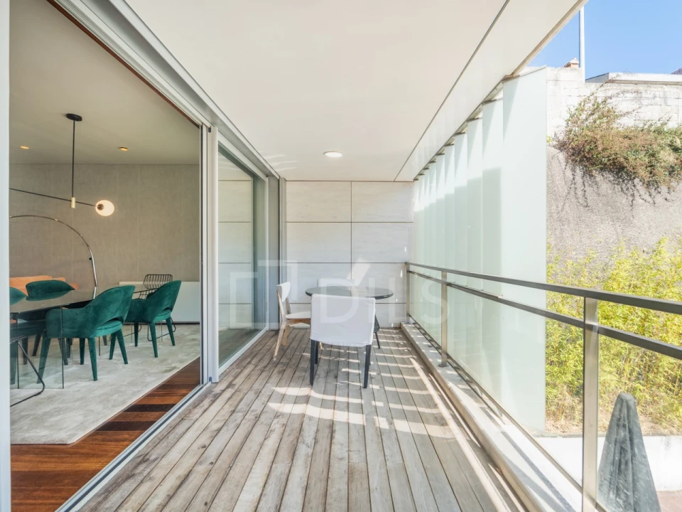 Apartamento T2 para Arrendamento em Lordelo do Ouro e Massarelos Foto 3