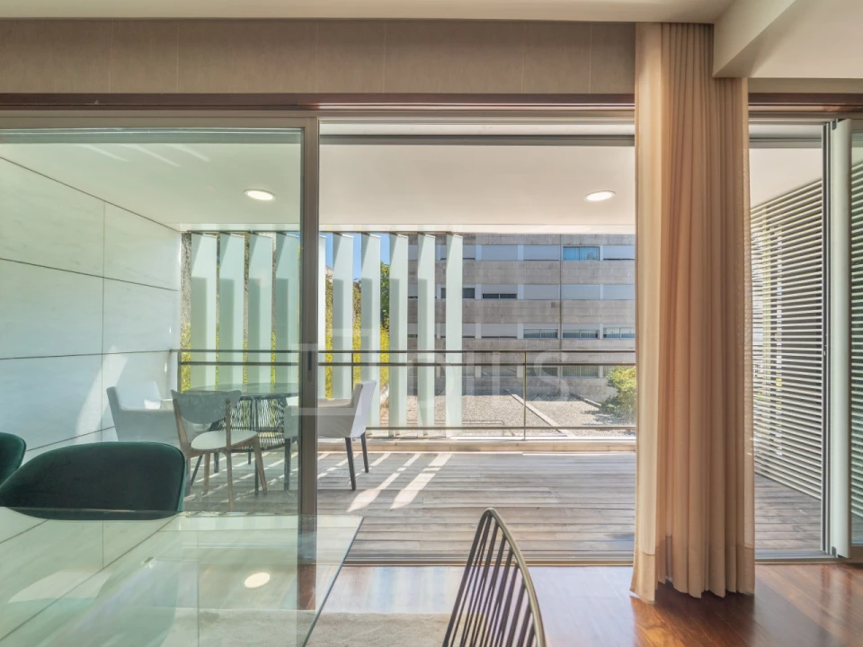 Apartamento T2 para Arrendamento em Lordelo do Ouro e Massarelos Foto 10