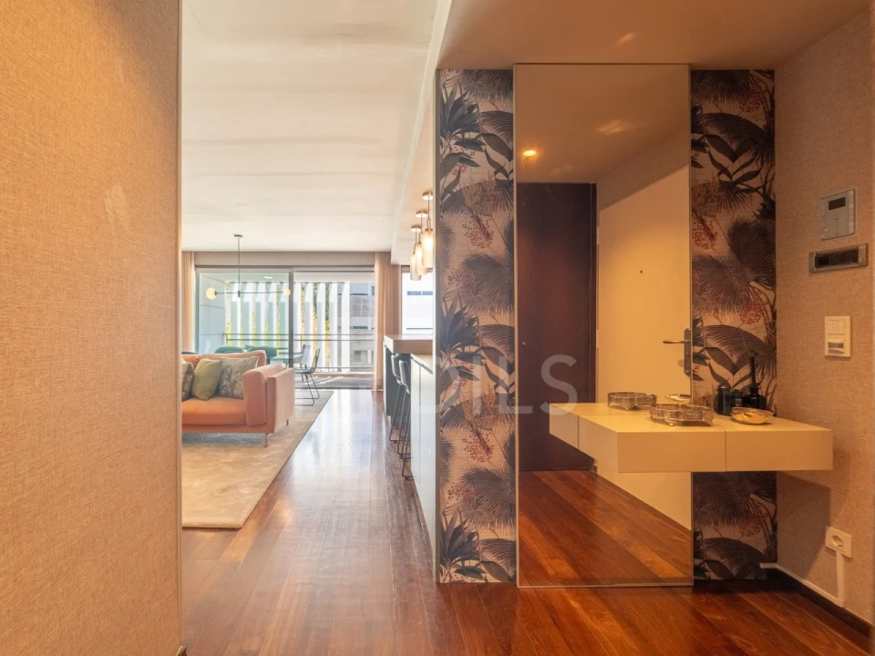 Apartamento T2 para Arrendamento em Lordelo do Ouro e Massarelos Foto 19