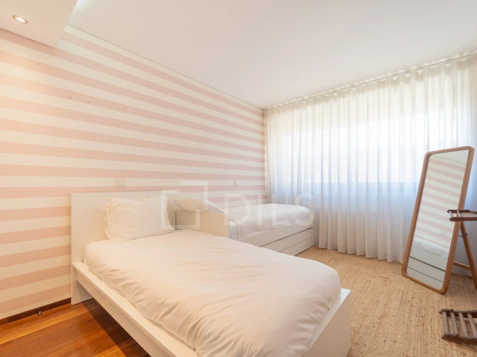 Apartamento T2 para Arrendamento em Lordelo do Ouro e Massarelos Foto 24