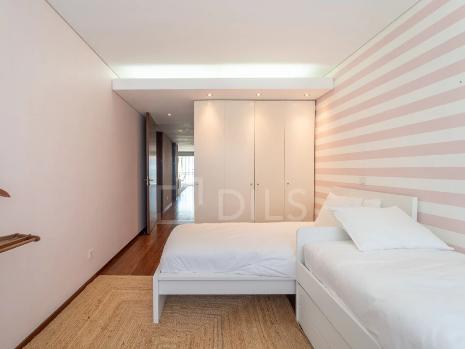Apartamento T2 para Arrendamento em Lordelo do Ouro e Massarelos Foto 26