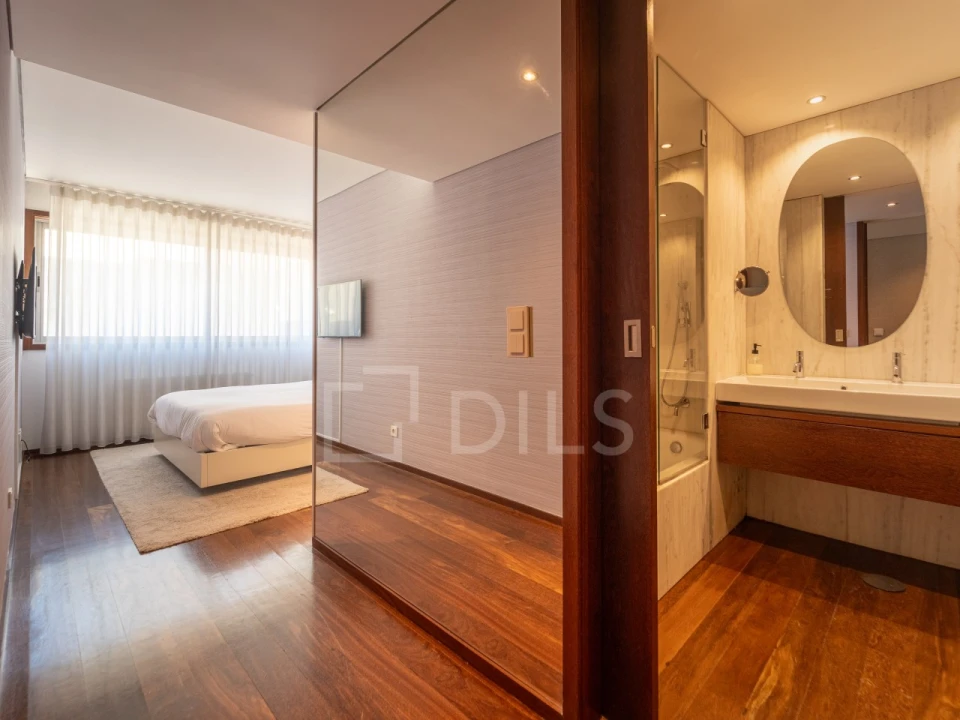 Apartamento T2 para Arrendamento em Lordelo do Ouro e Massarelos Foto 27