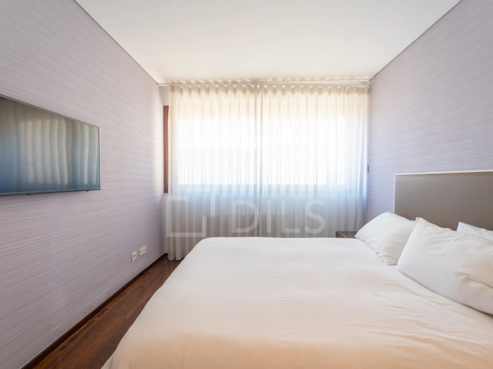 Apartamento T2 para Arrendamento em Lordelo do Ouro e Massarelos Foto 31