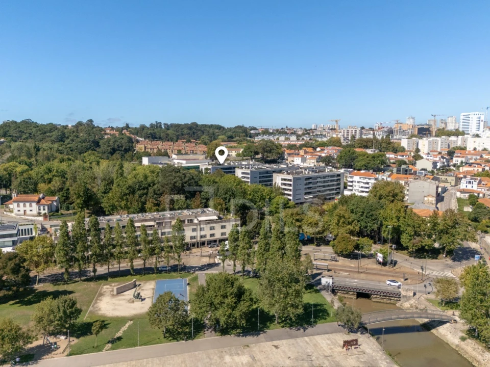 Apartamento T2 para Arrendamento em Lordelo do Ouro e Massarelos Foto 36