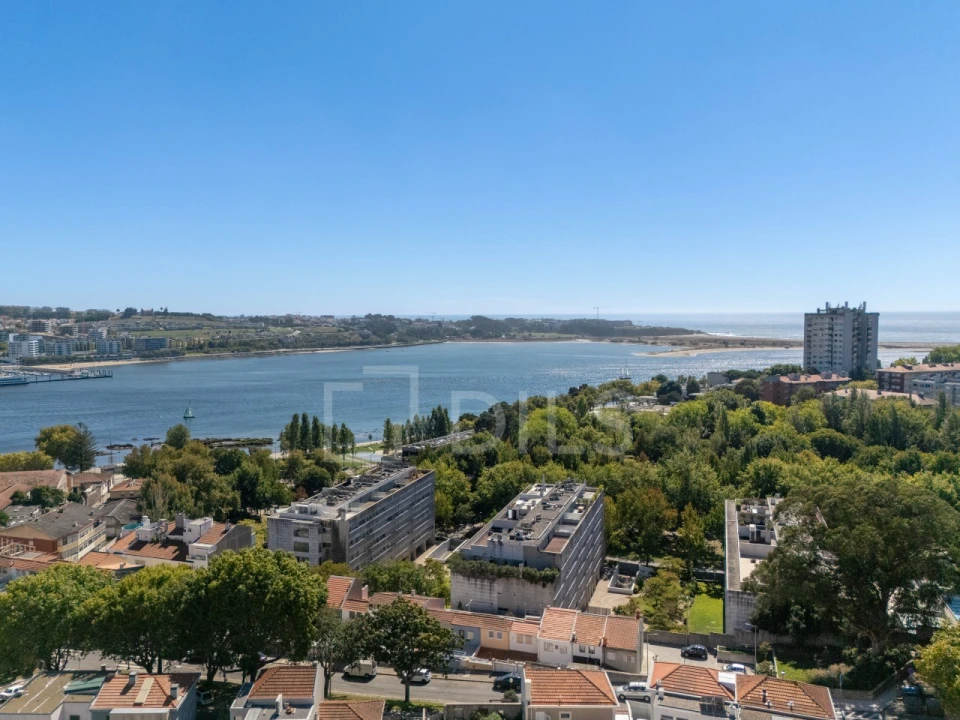 Apartamento T2 para Arrendamento em Lordelo do Ouro e Massarelos Foto 38