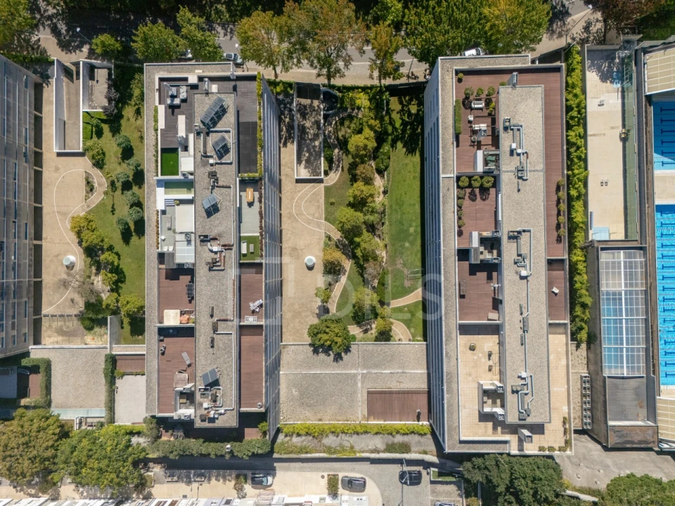 Apartamento T2 para Arrendamento em Lordelo do Ouro e Massarelos Foto 40