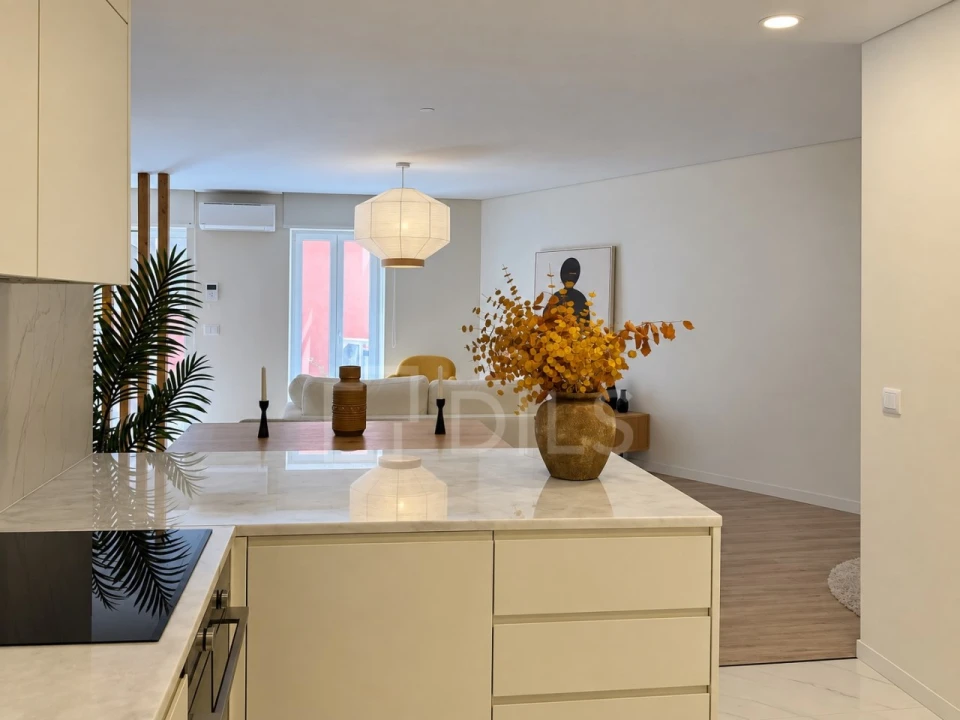 Apartamento T1 para Venda em Campolide Foto 10