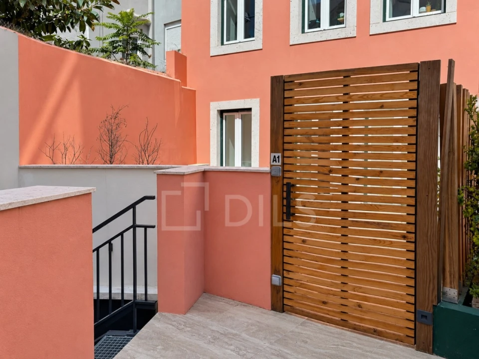 Apartamento T1 para Venda em Campolide Foto 23