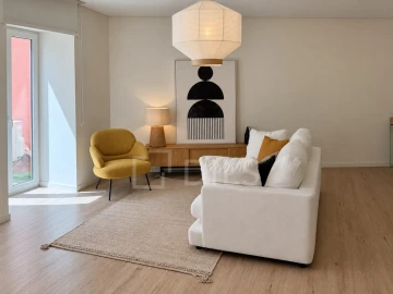 Apartamento T1 para Venda em Campolide