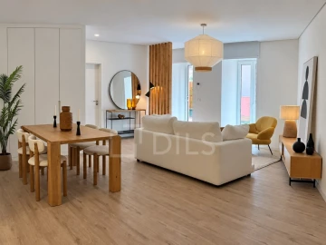 Apartamento T1 para Venda em Campolide