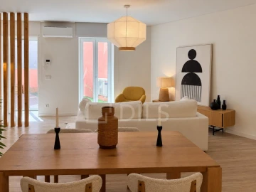 Apartamento T1 para Venda em Campolide