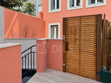 Apartamento T1 para Venda em Campolide