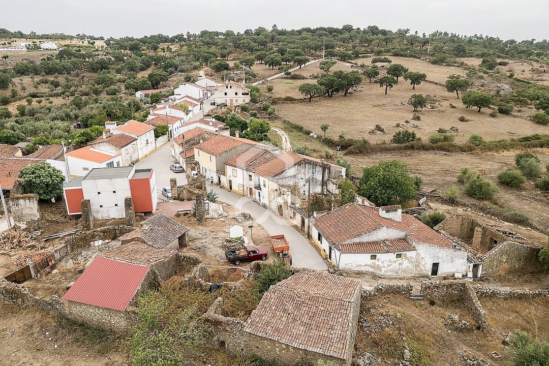 Moradia T2 para Venda em Arez e Amieira do Tejo Foto 46
