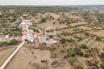 Moradia T2 para Venda em Arez e Amieira do Tejo