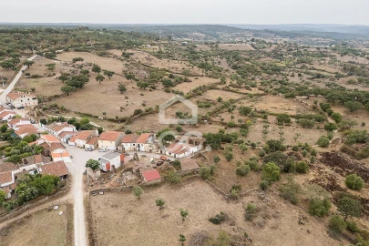 Moradia T2 para Venda em Arez e Amieira do Tejo