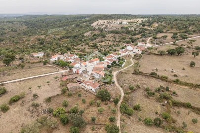 Moradia T2 para Venda em Arez e Amieira do Tejo