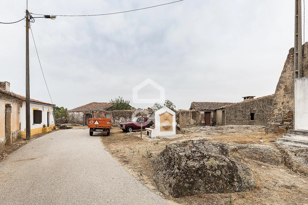 Moradia T2 para Venda em Arez e Amieira do Tejo Foto 26