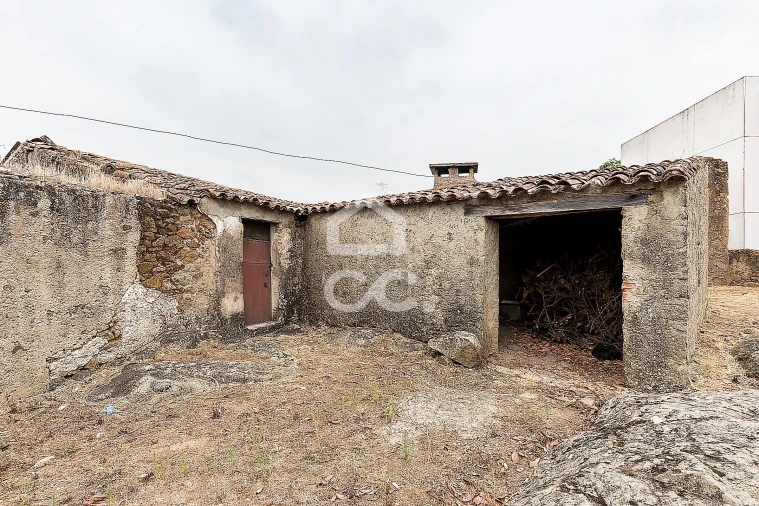 Moradia T2 para Venda em Arez e Amieira do Tejo Foto 23
