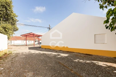 Moradia T3 para Venda em Malagueira e Horta das Figueiras