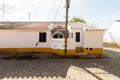 Moradia T3 para Venda em Malagueira e Horta das Figueiras