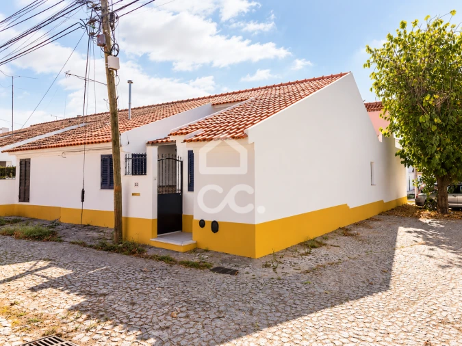 Moradia T3 para Venda em Malagueira e Horta das Figueiras Foto 2