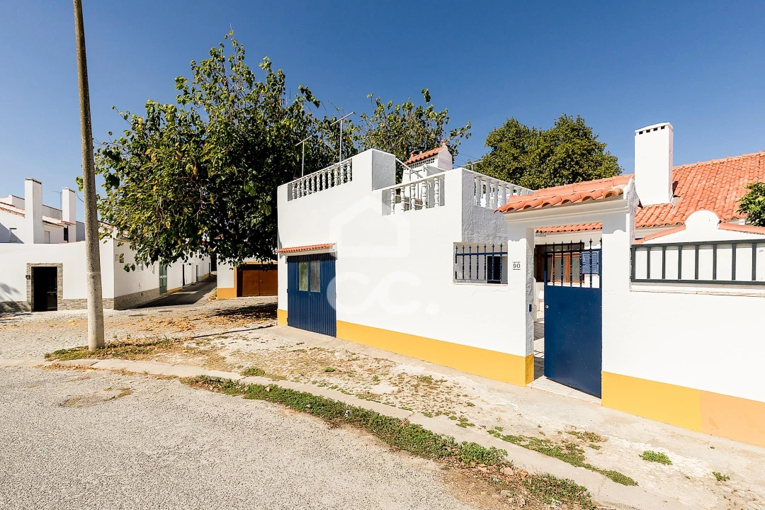 Moradia T3 para Venda em Malagueira e Horta das Figueiras Foto 1