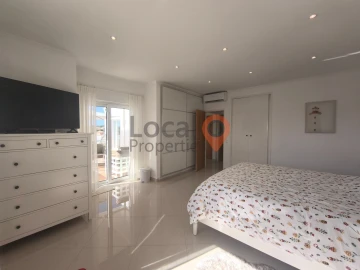 Moradia T4 para Venda em Lagos (São Sebastião e Santa Maria)