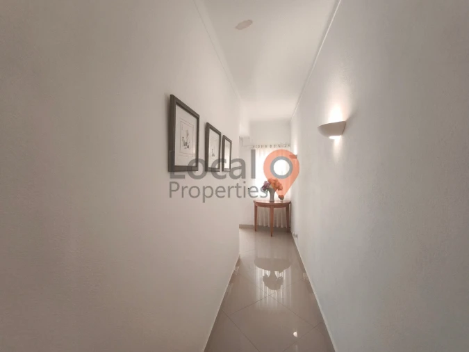 Moradia T4 para Venda em Lagos (São Sebastião e Santa Maria) Foto 27