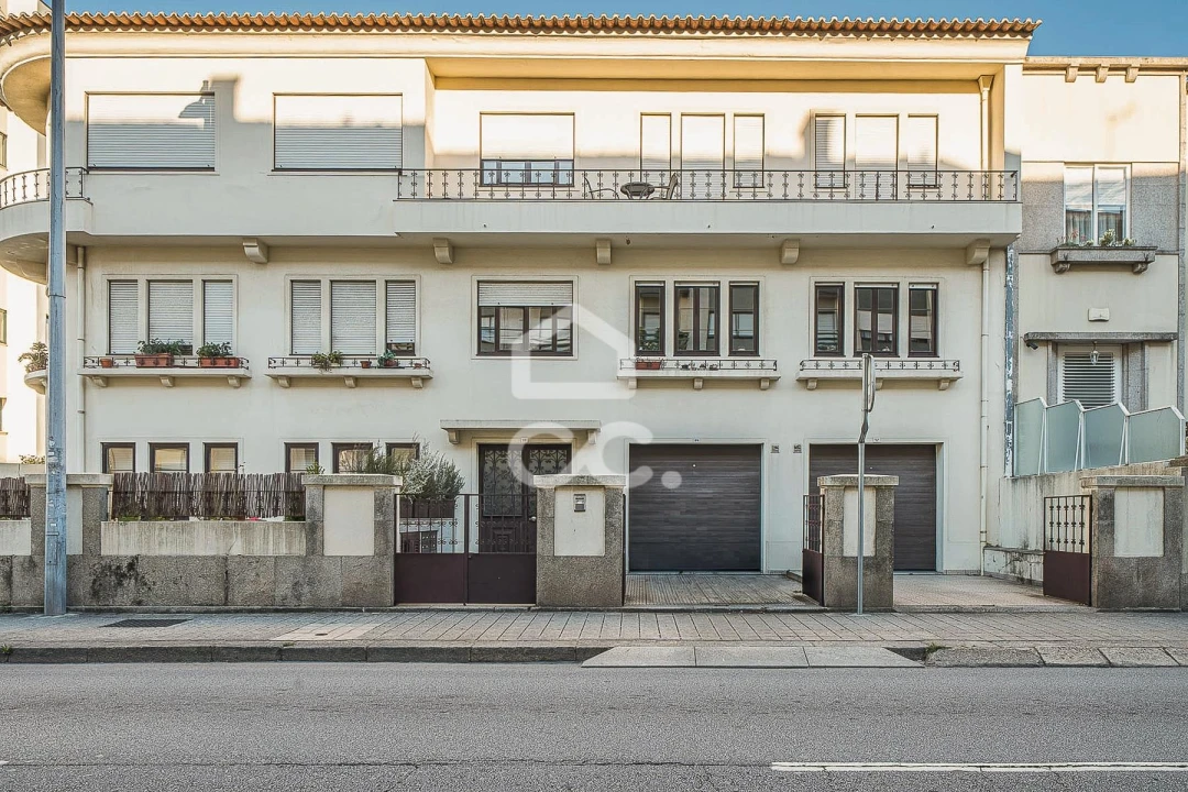 Apartamento T2 para Venda em Cedofeita, Santo Ildefonso, Sé, Miragaia, São Nicolau e Vitória Foto 21