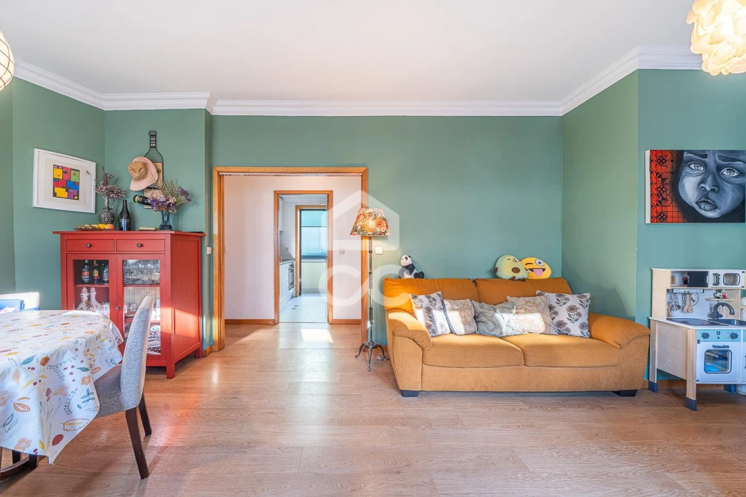 Apartamento T2 para Venda em Cedofeita, Santo Ildefonso, Sé, Miragaia, São Nicolau e Vitória Foto 3
