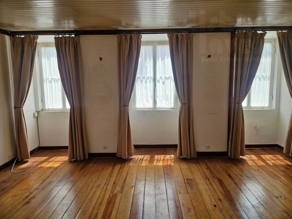 Apartamento T3 para Venda em Misericórdia Foto 3