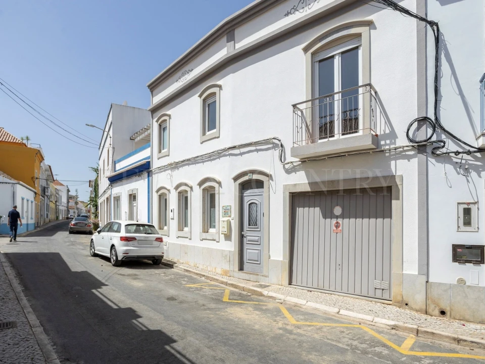 Moradia T3 para Venda em Tavira (Santa Maria e Santiago) Foto 1