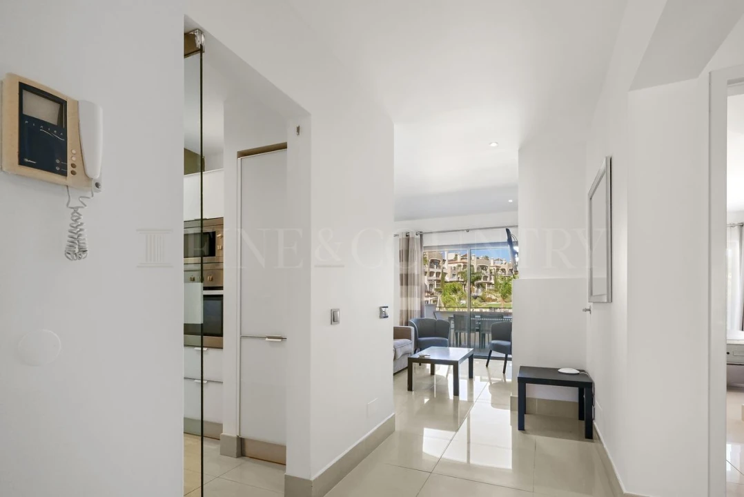 Apartamento T2 para Venda em Quarteira Foto 6