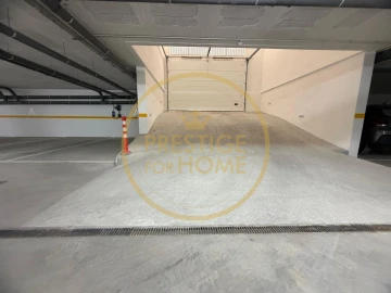 Apartamento T2 para Arrendamento em Loule (São Clemente)