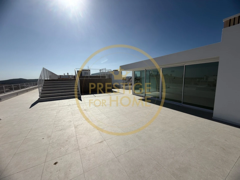 Apartamento T2 para Arrendamento em Loule (São Clemente) Foto 40