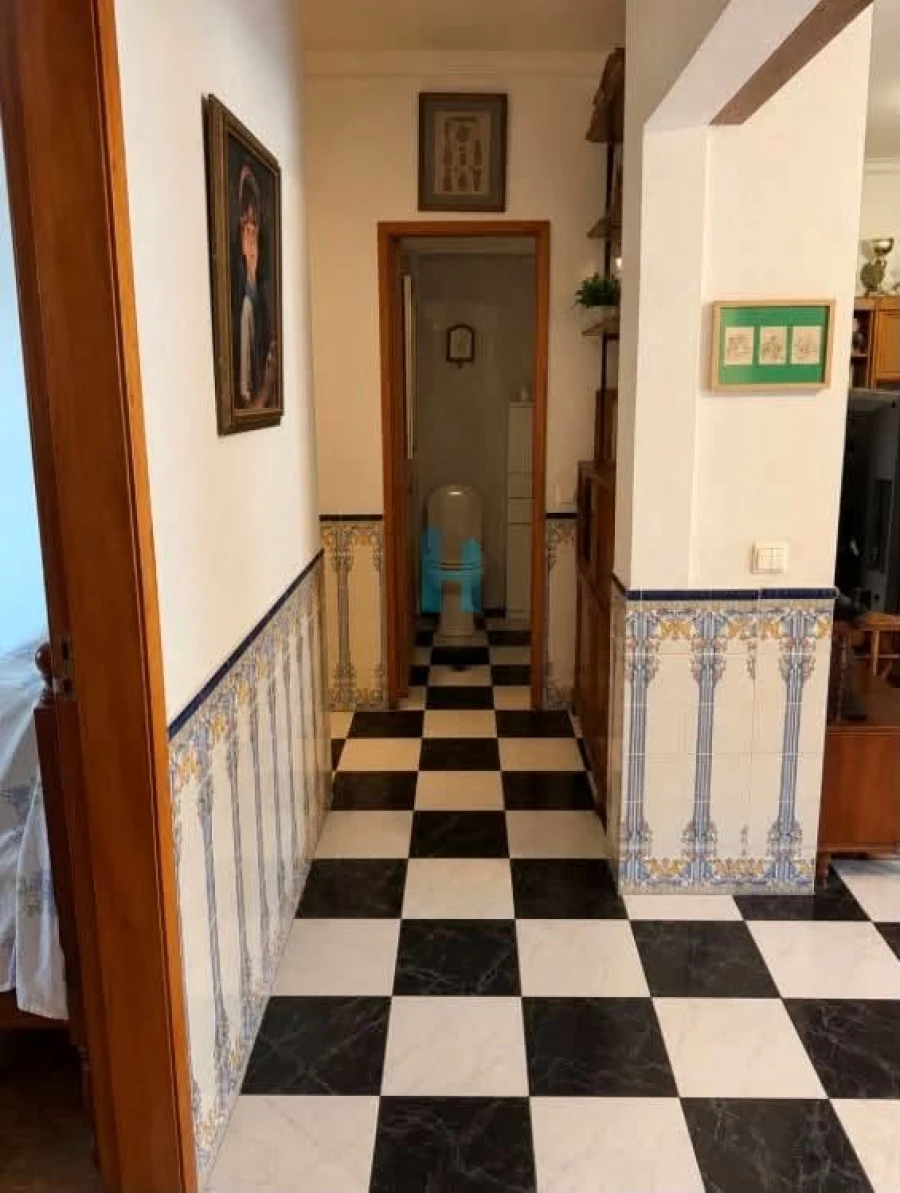 Apartamento T2 para Venda em Portimão Foto 7