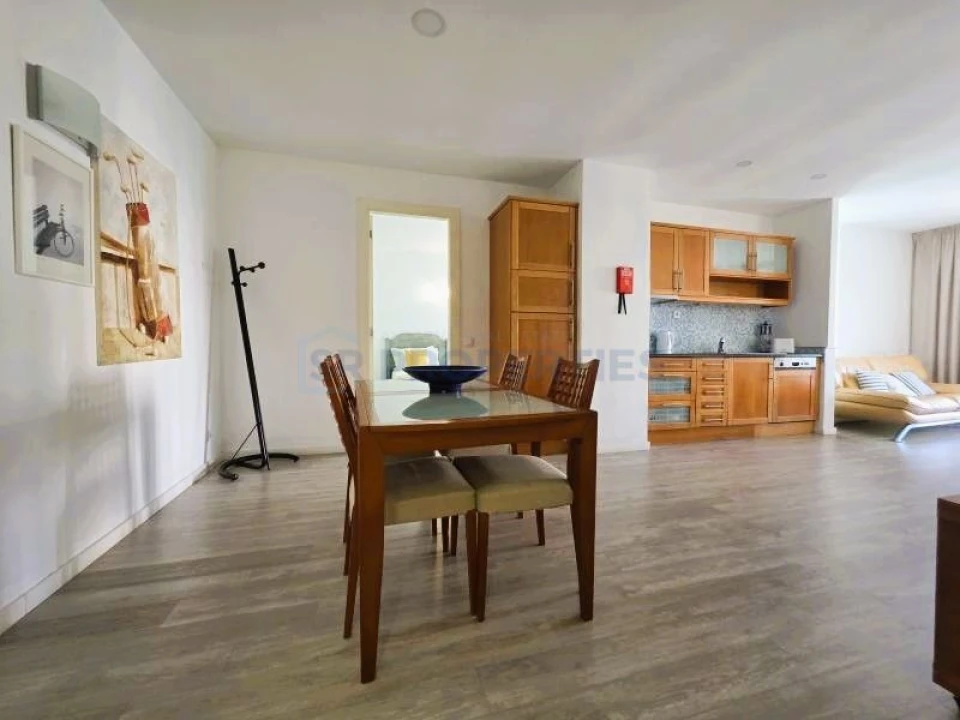 Apartamento T2 para Venda em Quarteira Foto 18