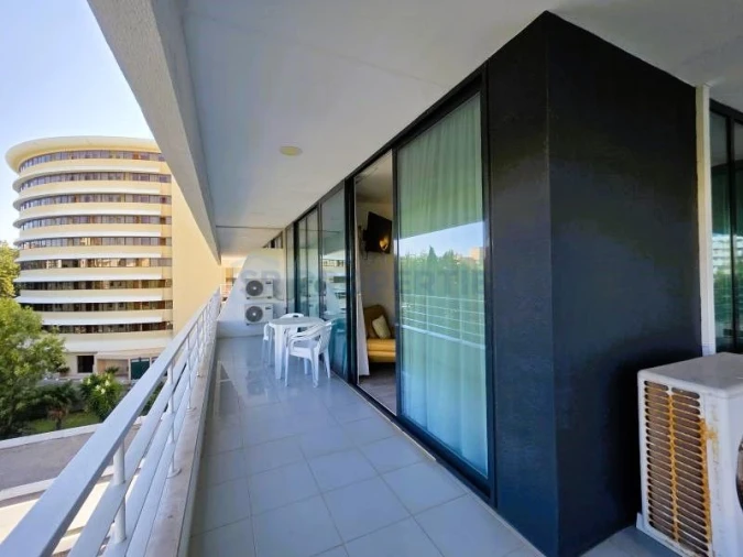 Apartamento T2 para Venda em Quarteira Foto 28