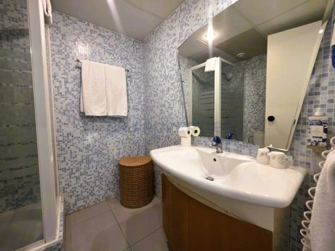 Apartamento T2 para Venda em Quarteira Foto 14