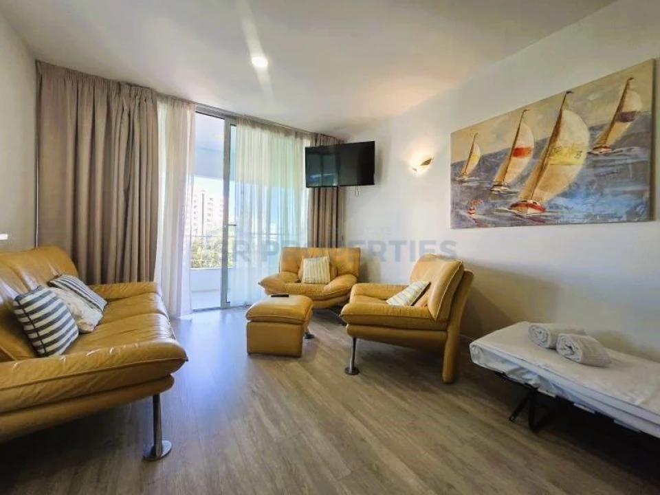 Apartamento T2 para Venda em Quarteira Foto 4