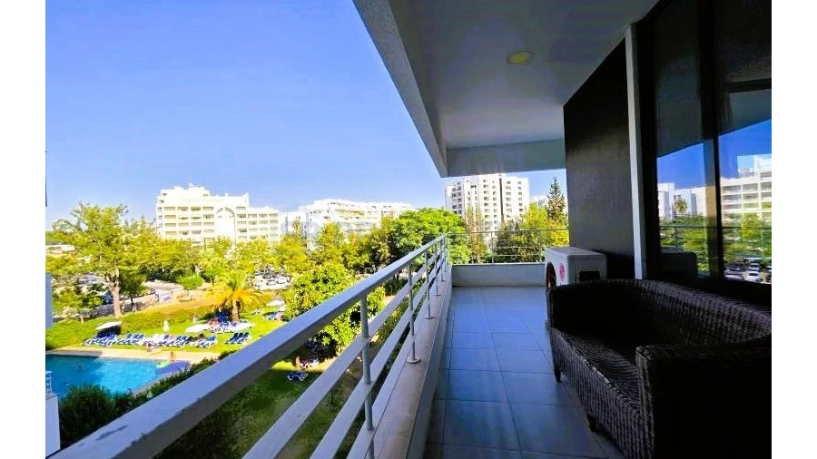 Apartamento T2 para Venda em Quarteira