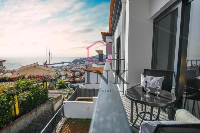 Apartamento T2 para Arrendamento em Funchal (Santa Maria Maior)