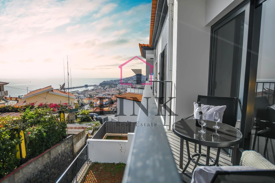 Apartamento T2 para Arrendamento em Funchal (Santa Maria Maior) Foto 13