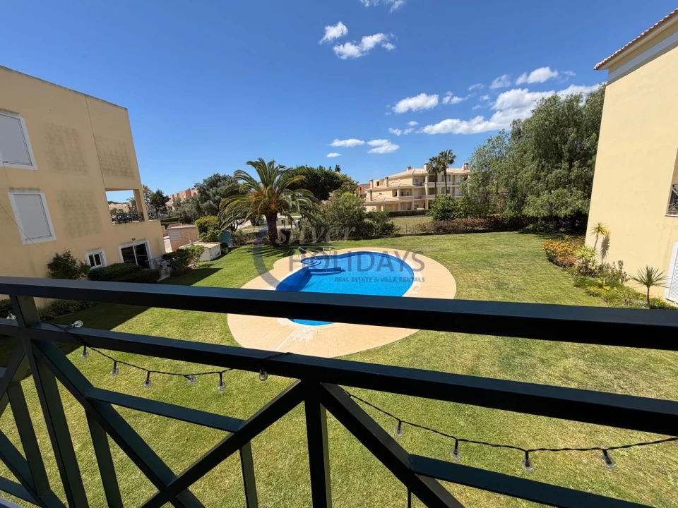 Apartamento T2 para Venda em Quarteira Foto 2