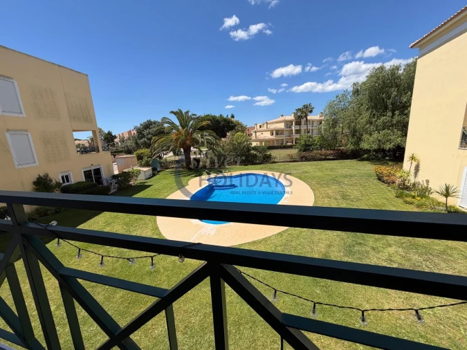 Apartamento T2 para Venda em Quarteira Foto 2
