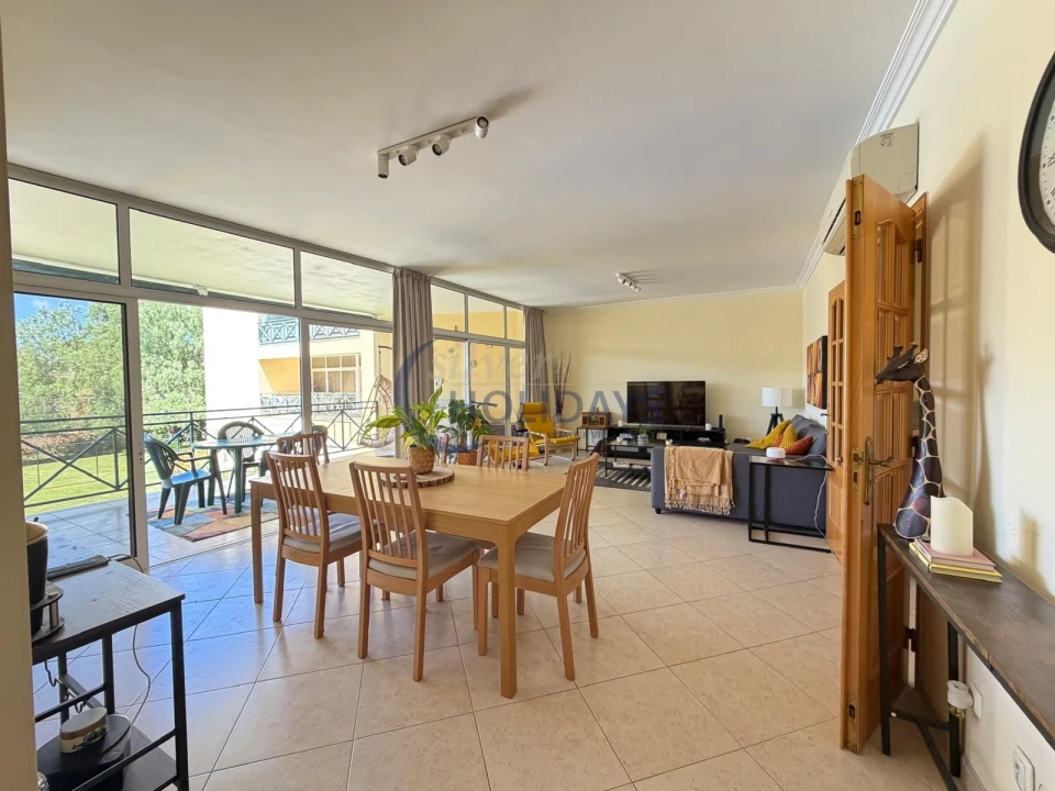 Apartamento T2 para Venda em Quarteira Foto 4