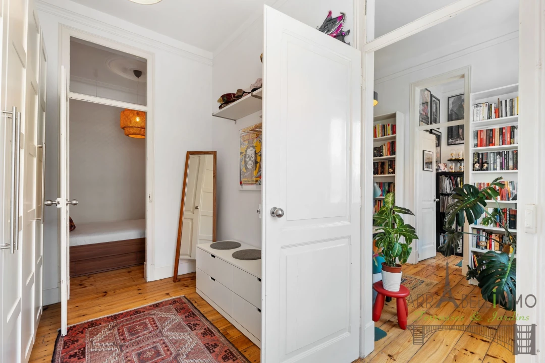 Apartamento T2 para Venda em Campolide Foto 24
