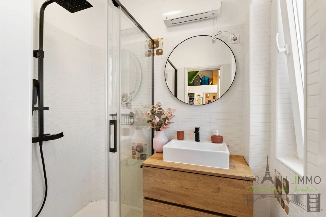 Apartamento T2 para Venda em Campolide Foto 11